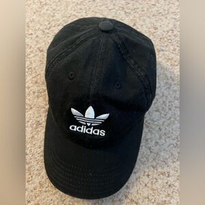 adidas Originals Men’s Adjustable Black/ White Logo Baseball Cap RN 90288